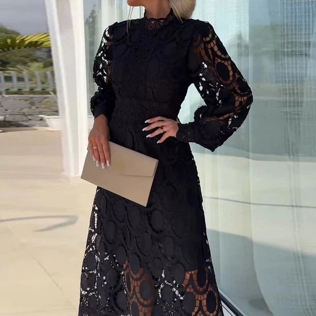 Pariser Sommer-Spitzenkleid