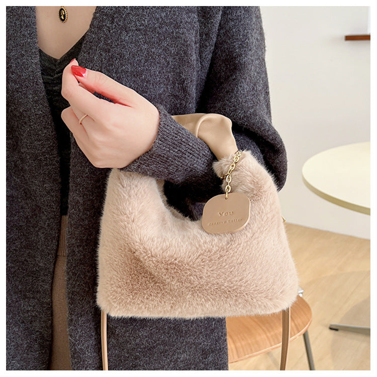 Nordica Plüschtasche