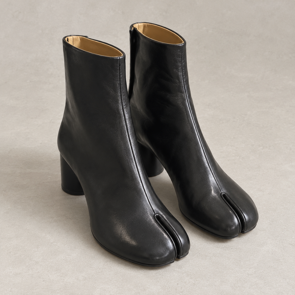 Forma Split-Toe Boots
