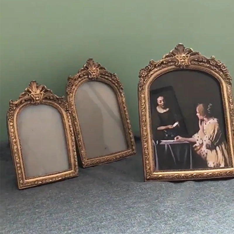 Victorian Heirloom Frame