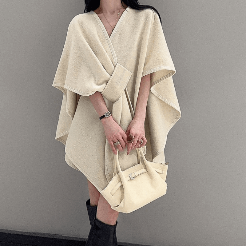 Solenne Aurea Cape