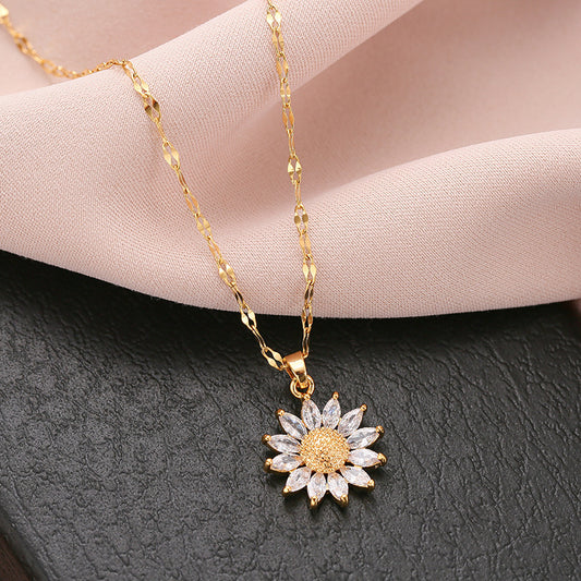 Lumière Bloom Necklace